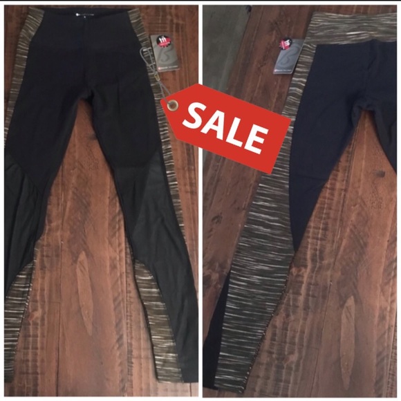 Bally Pants - 🛍2/$15-3/$20 NWT Bally Total Fitness Leggings S